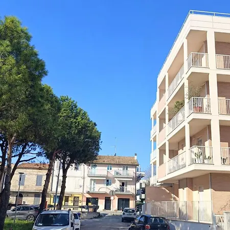 Giale Mare Grottammare